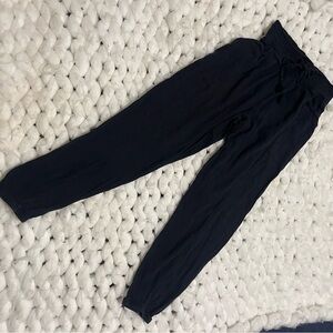 Aerie Black Lightweight Textured Drawstring Jogger Pants